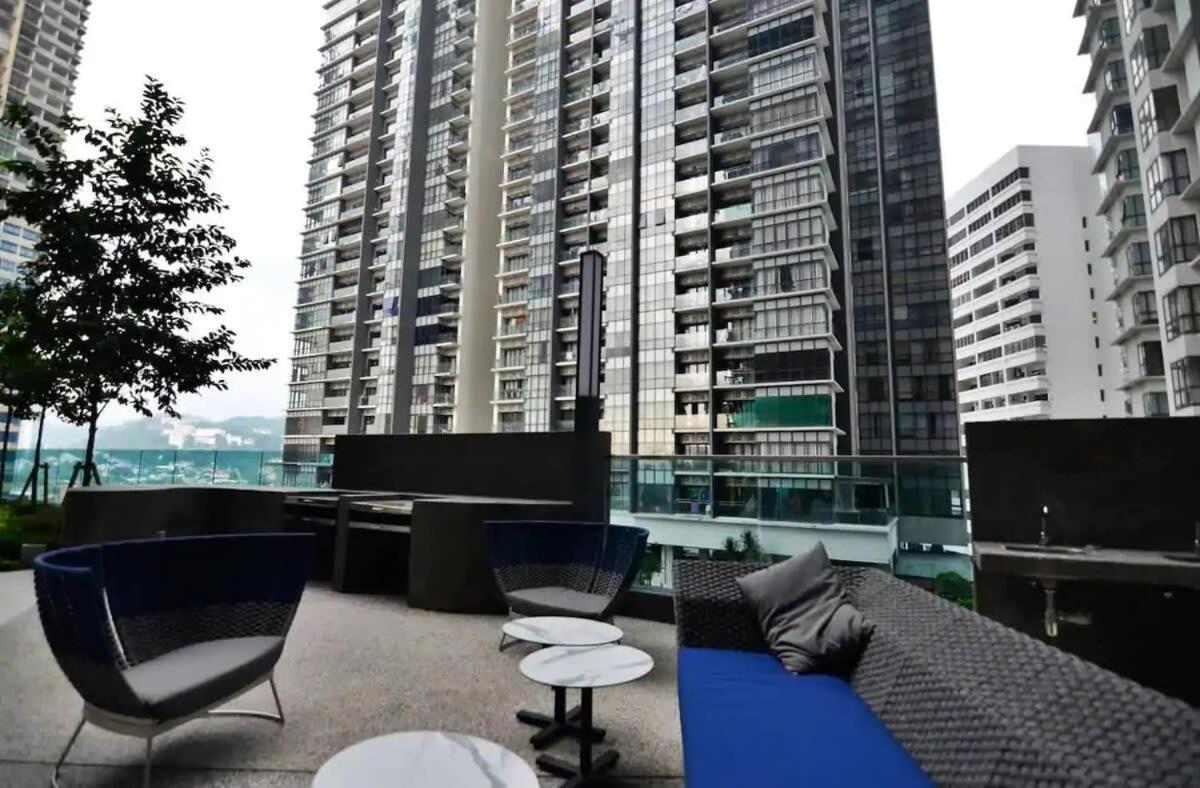 Stylish & Cozy 2Br Apt At Arte Plus, Free Parking كوالالمبور المظهر الخارجي الصورة