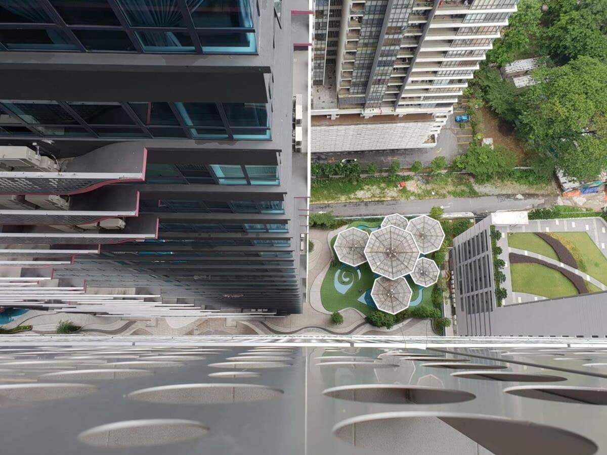 Stylish & Cozy 2Br Apt At Arte Plus, Free Parking كوالالمبور المظهر الخارجي الصورة